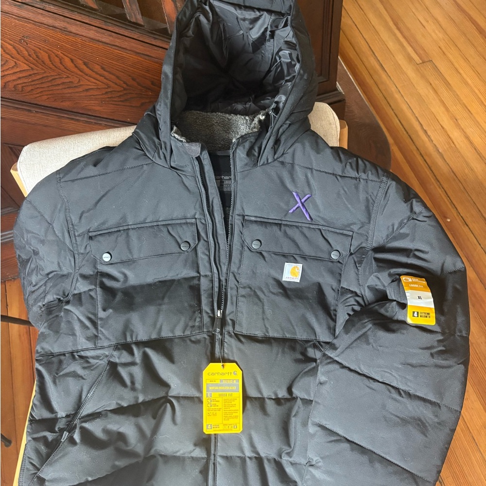 Carhartt Men's Black Puffer Jacket - Picture 2 of 3